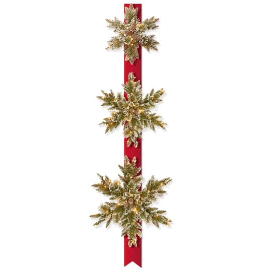 18&#x22;, 22&#x22;, &#x26; 26&#x22; Triple Snowflake Door D&#xE9;cor Piece With Warm White Twinkle LED Lights